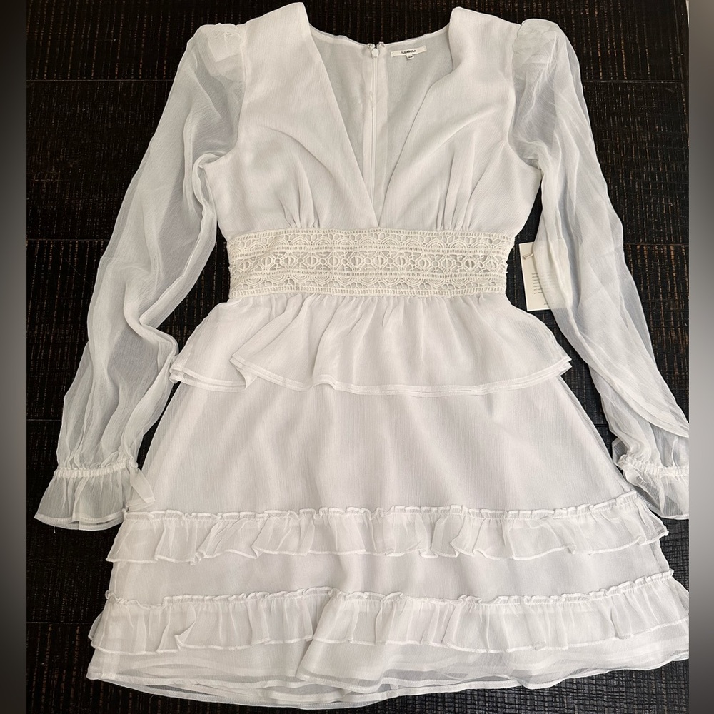 Women’s dress